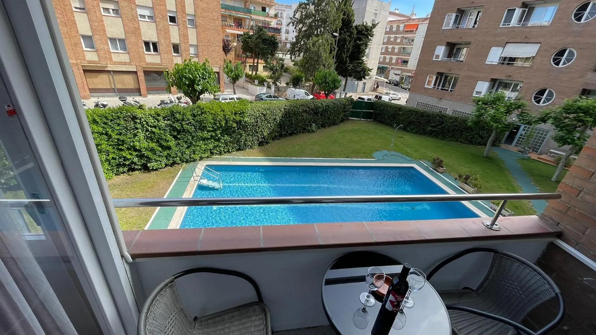 Apartment Ideal Family Retreat 5 Minutes From Fenals Beach Lloret de Mar