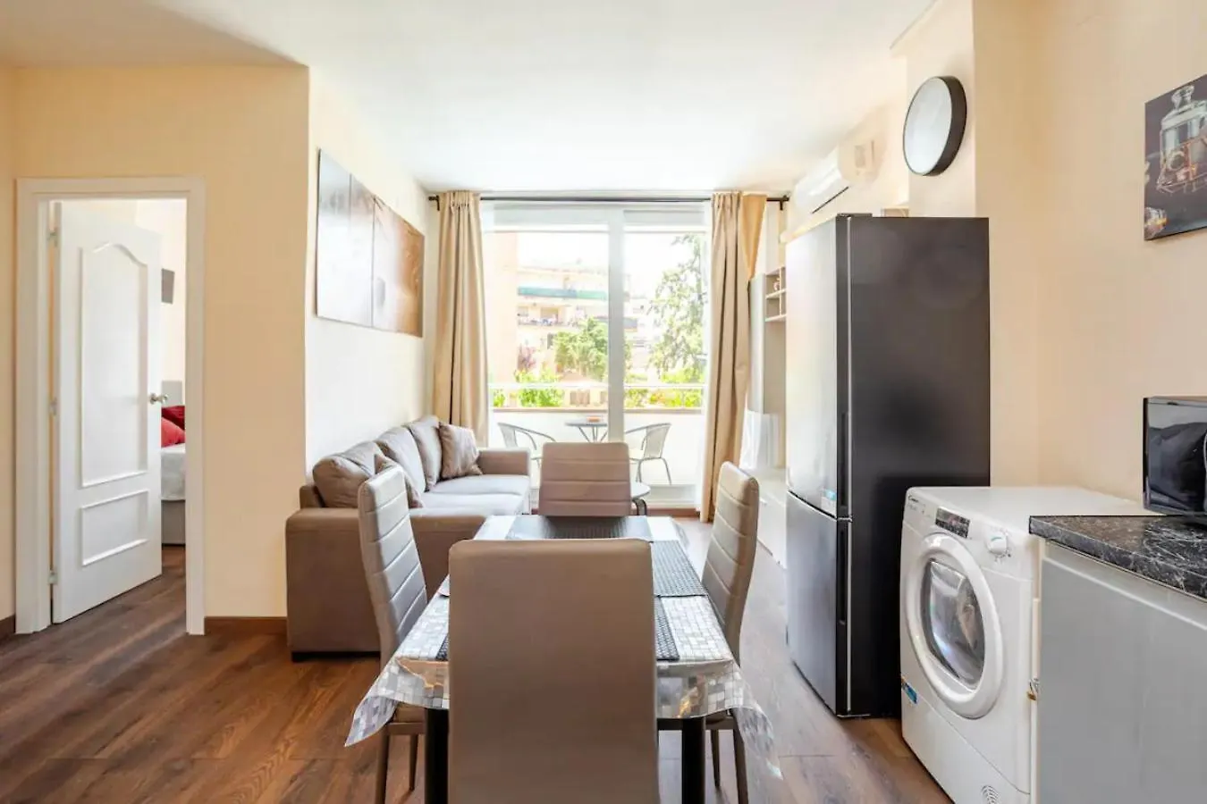 Ideal Family Retreat 5 Minutes From Fenals Beach Lloret de Mar Apartment