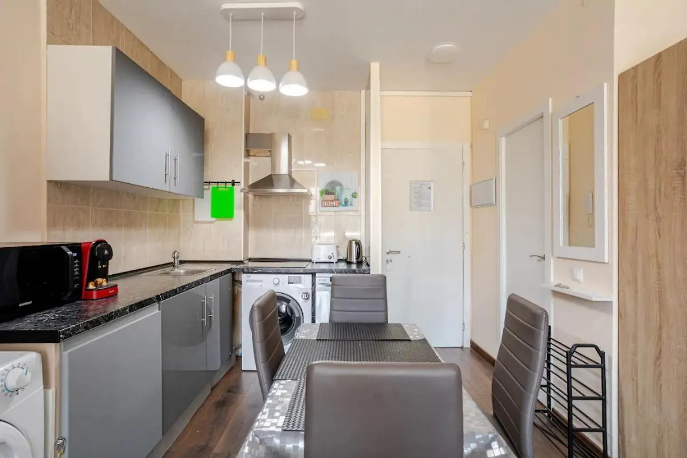 Apartment Ideal Family Retreat 5 Minutes From Fenals Beach Lloret de Mar